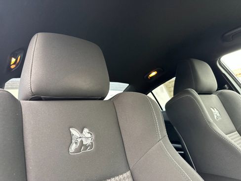 Used 2019 Dodge Charger Scat Pack RWD image 18