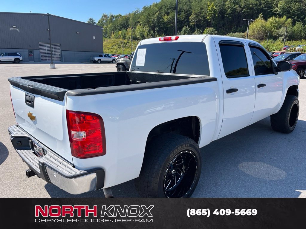 Used 2013 Chevrolet Silverado 1500 LT w/ All-Star Edition AWD/4WD image 3