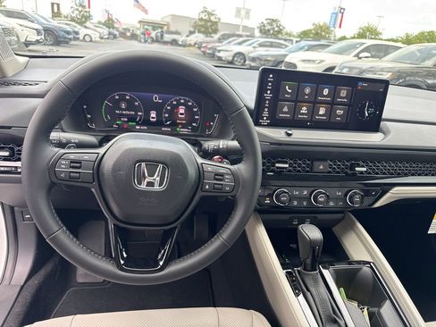 New 2026 Honda Accord EX-L image 7