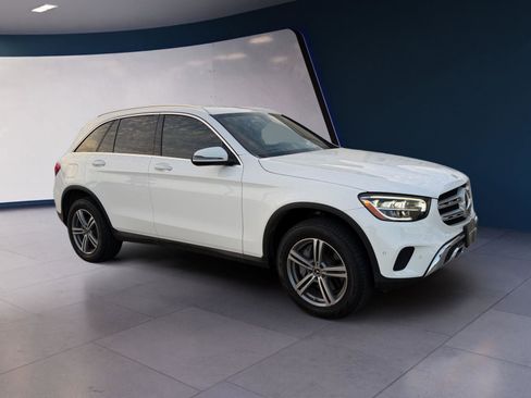 Used 2021 Mercedes-Benz GLC 300 4MATIC image 7