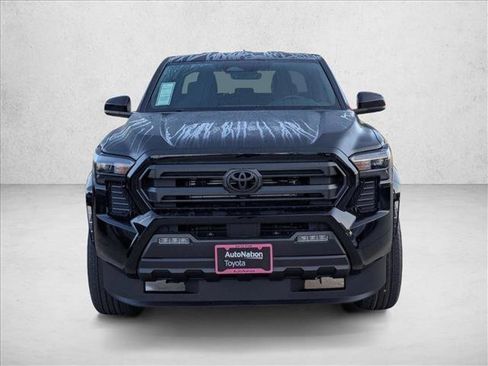 Used 2025 Toyota Tacoma SR5 AWD/4WD image 6