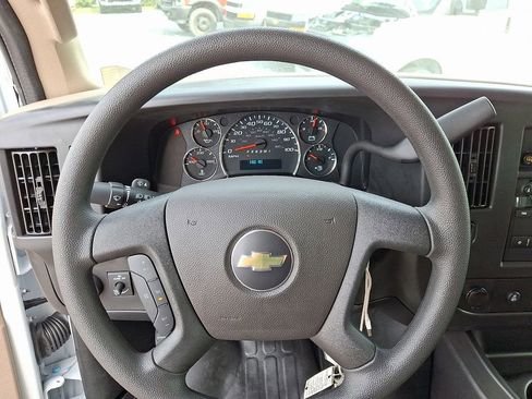 New 2025 Chevrolet Express 3500 w/ Driver Convenience Package image 13