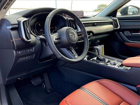 New 2025 MAZDA CX-50 Meridian Edition w/ Apex Package image 8
