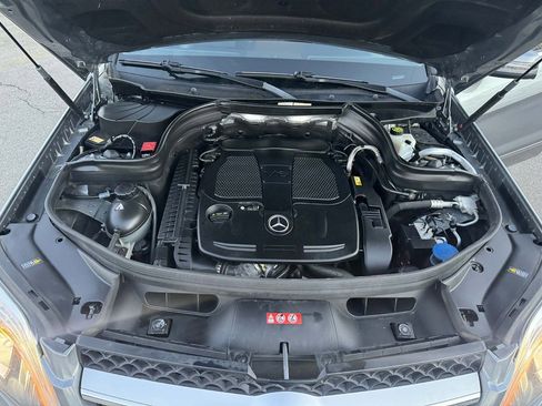 Used 2014 Mercedes-Benz GLK 350 4MATIC image 9