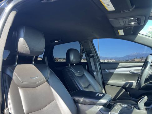 Used 2022 Cadillac XT5 Luxury FWD image 23