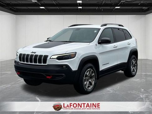 Used 2020 Jeep Cherokee Trailhawk w/ Cold Weather Group AWD/4WD image 1