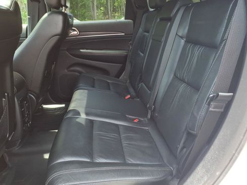 Used 2015 Jeep Grand Cherokee Limited AWD/4WD image 11