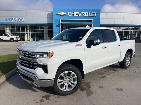 New 2026 Chevrolet Silverado 1500 LTZ w/ LTZ Premium Package image 2