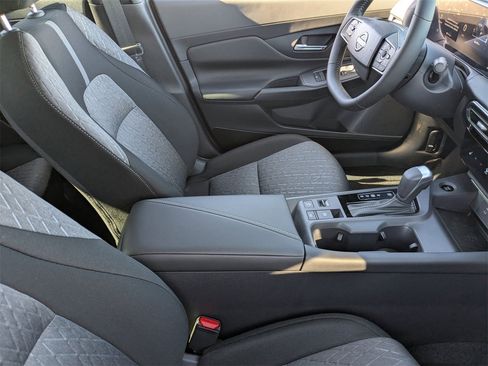 New 2026 Nissan Sentra SV image 31