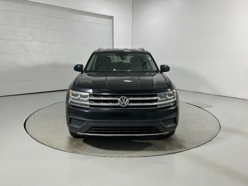 Used 2018 Volkswagen Atlas Launch Edition AWD/4WD image 16