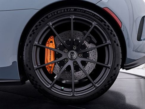 Used 2016 McLaren 675LT Coupe RWD image 50