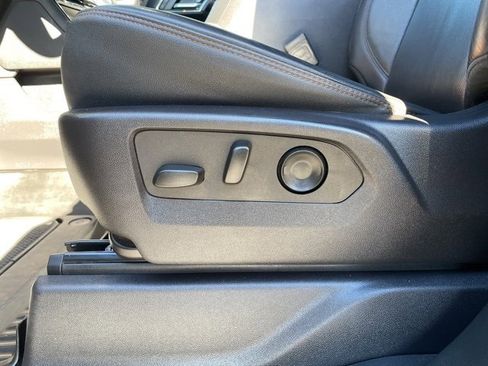 Used 2024 GMC Sierra 1500 AT4 w/ Technology Package image 12