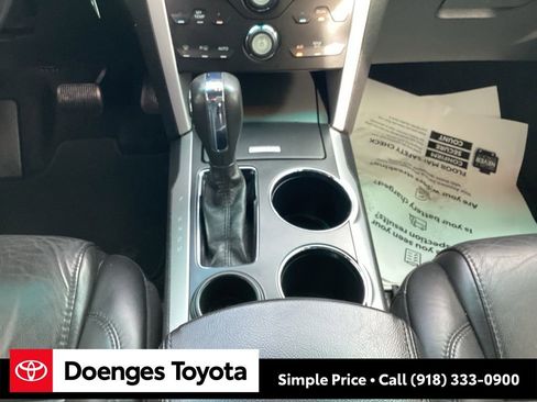 Used 2013 Ford Explorer XLT image 13