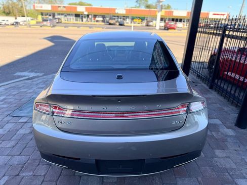 Used 2019 Lincoln MKZ Premiere image 28