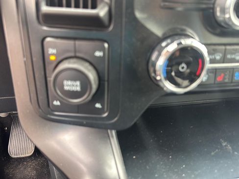 Used 2025 Ford F150 Lariat AWD/4WD image 20