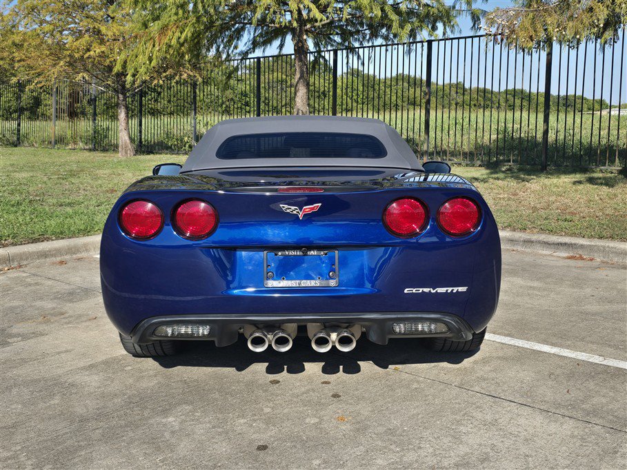 Used 2006 Chevrolet Corvette Convertible w/ Preferred Equipment Group RWD image 9