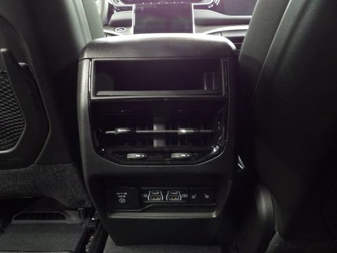 Used 2022 Jeep Grand Cherokee Limited 4xe AWD/4WD image 14