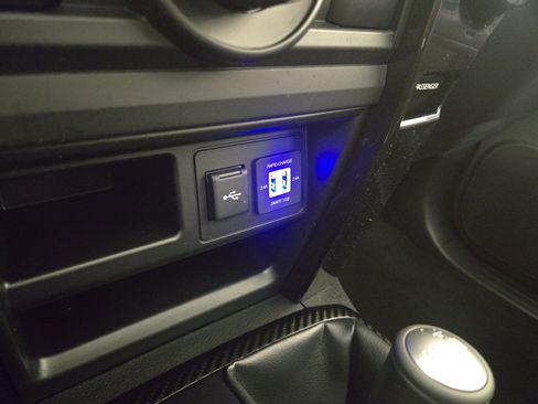 Used 2022 Toyota 4Runner TRD Off-Road Premium image 27