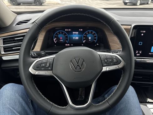 New 2026 Volkswagen Atlas SE image 18