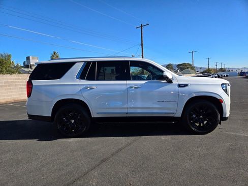 Used 2023 GMC Yukon Denali image 7