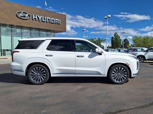 Certified 2024 Hyundai Palisade Calligraphy AWD/4WD image 2