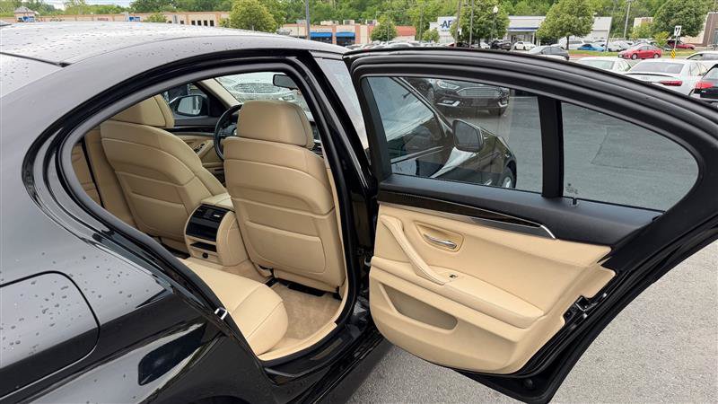 Used 2011 BMW 535i Sedan RWD image 37