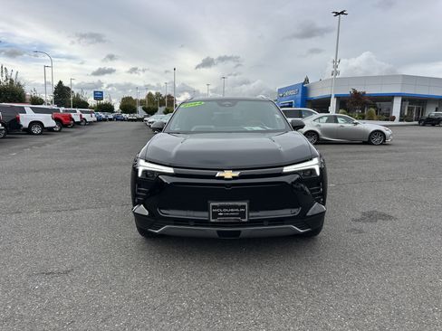 Used 2024 Chevrolet Blazer EV LT image 8