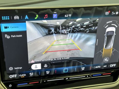 New 2026 Volkswagen ID.4 Pro S image 18