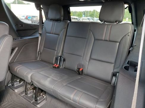 Used 2023 Chevrolet Tahoe RST w/ Luxury Package AWD/4WD image 15