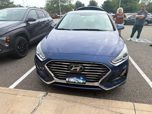 Used 2018 Hyundai Sonata SE FWD image 3