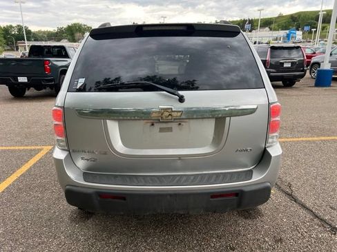 Used 2005 Chevrolet Equinox LS w/ Preferred Equipment Group AWD/4WD image 7