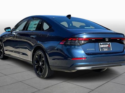 New 2025 Honda Accord SE image 12