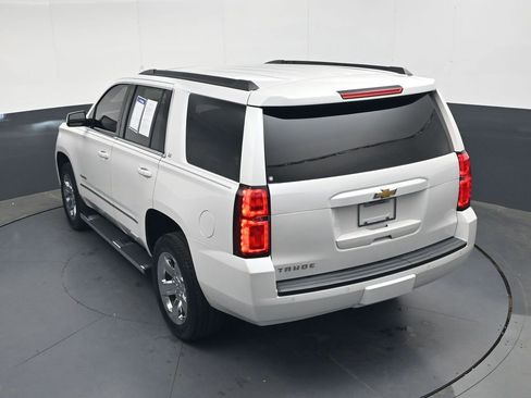 Used 2018 Chevrolet Tahoe LT w/ LT Signature Package AWD/4WD image 19
