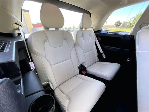 Used 2023 Volvo XC90 T8 Ultimate w/ Protection Package Premier AWD/4WD image 31