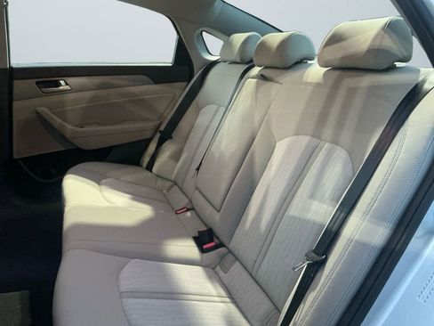 Used 2016 Hyundai Sonata SE image 13