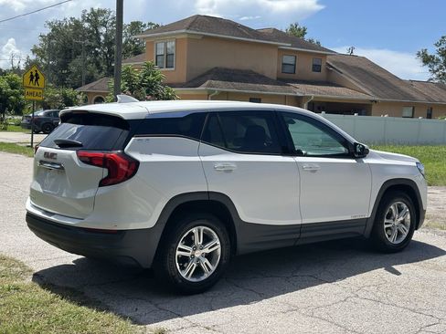 Used 2019 GMC Terrain SLE w/ LPO, Cargo Package FWD image 15