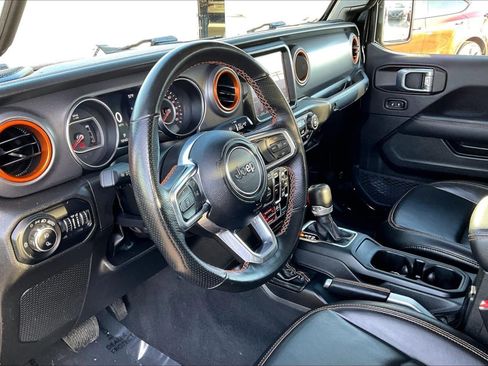 Used 2022 Jeep Gladiator Mojave w/ Trailer Tow Package image 10