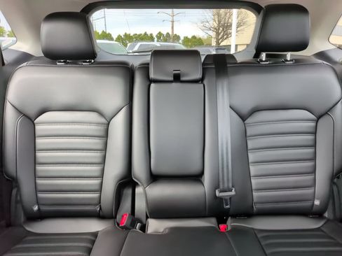 Used 2022 Ford Edge SEL AWD/4WD image 26