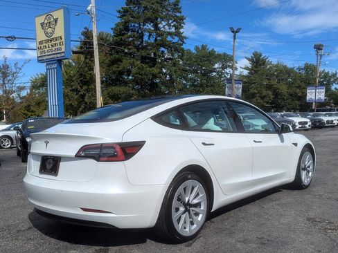 Used 2021 Tesla Model 3 Standard Range Plus RWD image 7