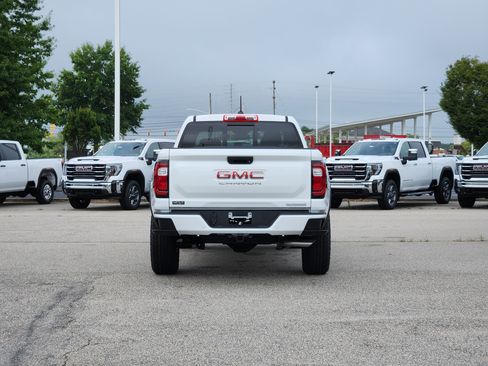 New 2026 GMC Canyon Elevation w/ Convenience Package image 6