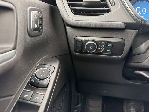 Used 2023 Ford Escape Platinum image 19