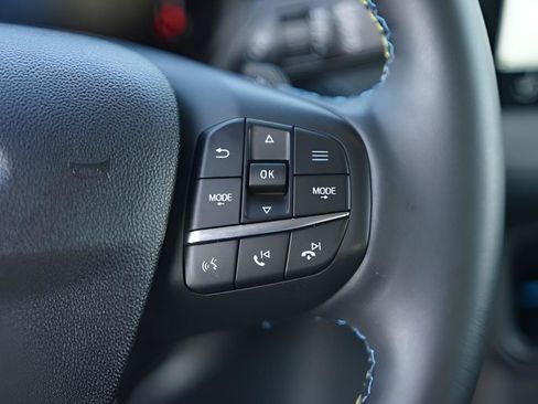 Used 2025 Ford Maverick Lobo AWD/4WD image 24