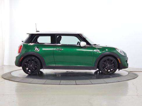 Used 2021 MINI Cooper S FWD image 10