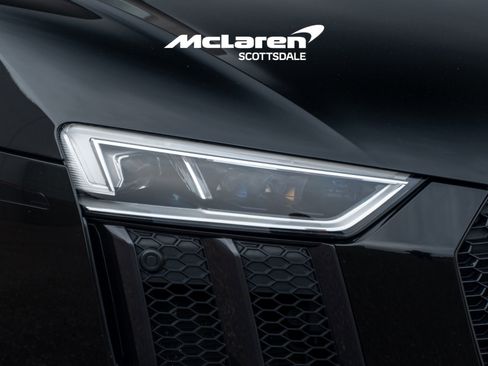 Used 2017 Audi R8 V10 plus image 12