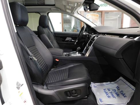 Used 2020 Land Rover Discovery Sport SE AWD/4WD image 76