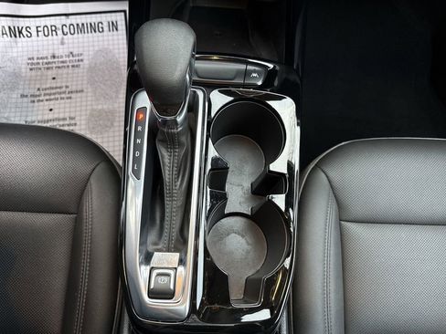 Used 2024 Chevrolet Trax ACTIV w/ Sunroof Package image 19