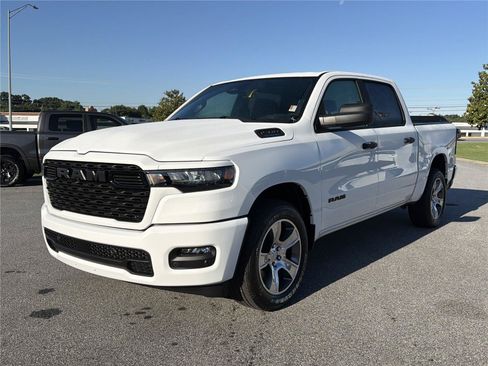 New 2026 RAM 1500 Express RWD image 2