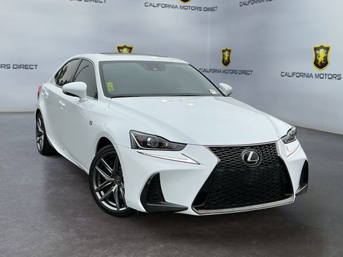 Used 2020 Lexus IS 350 F Sport w/ F Sport Package RWD image 3