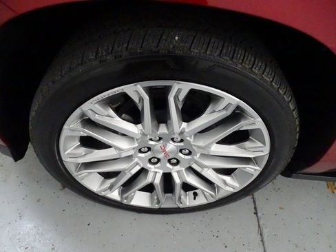 Certified 2025 GMC Yukon Denali w/ Denali Reserve Package image 25