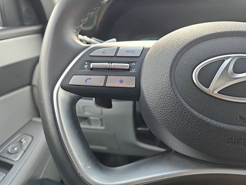 Used 2025 Hyundai Palisade SEL FWD image 23